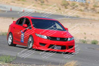 media/Oct-01-2022-Team Topak Racing (Sat) [[f860fb51be]]/2-Inter Low 2/session 2 turn 11/